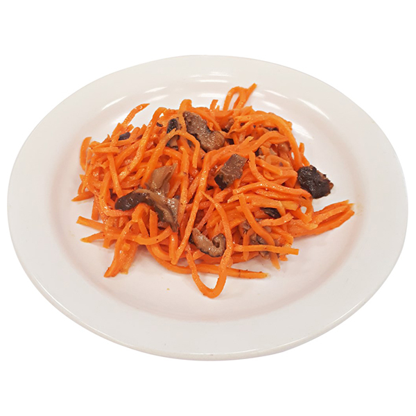 Салат из моркови с грибами