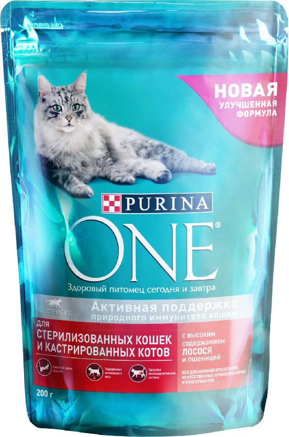 Сухой корм Purina ONE для стерилизованных кошек и котов с лососем и пшеницей 200г